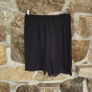 Women's Premium Illusion Classic Trouser Pants L Half Slip Black Pettipants